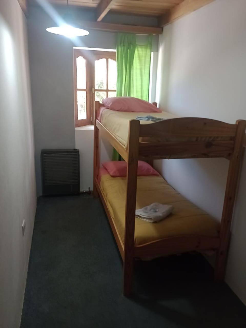 La Casa De Emma Pansiyon Esquel Dış mekan fotoğraf