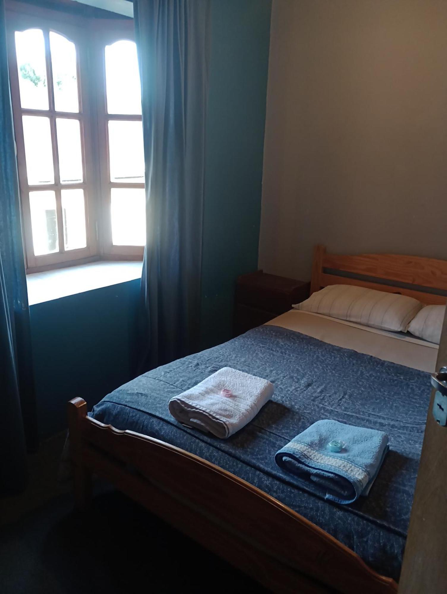 La Casa De Emma Pansiyon Esquel Dış mekan fotoğraf